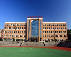 甘井子区两所学校建分校区