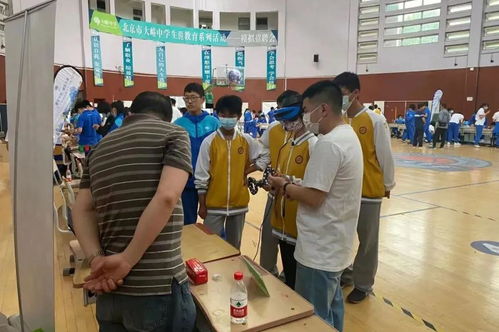 邂逅自然,感悟生命 北京市大峪中学科技节活动圆满举行