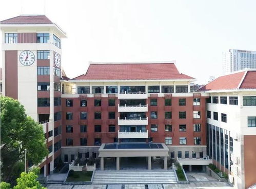 合肥市第九中学四牌楼校区以 精品走读制学校 模式回归