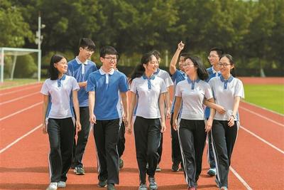 龙城高级中学:面向未来蓄势勃发_龙岗新闻网