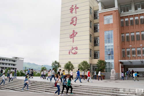 组图 走进中国高考应试工厂 毛坦厂中学 图