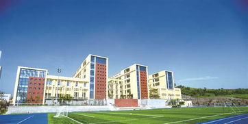 沙坪坝区大学城第四中学校建成开学